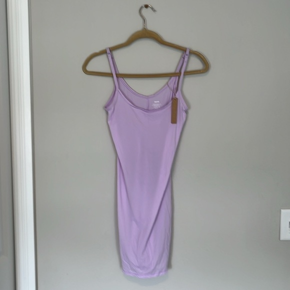 NWT SKIMS FITS EVERYBODY SLIP DRESS | Size L | Sugar Plum (purple) - Picture 3 of 6